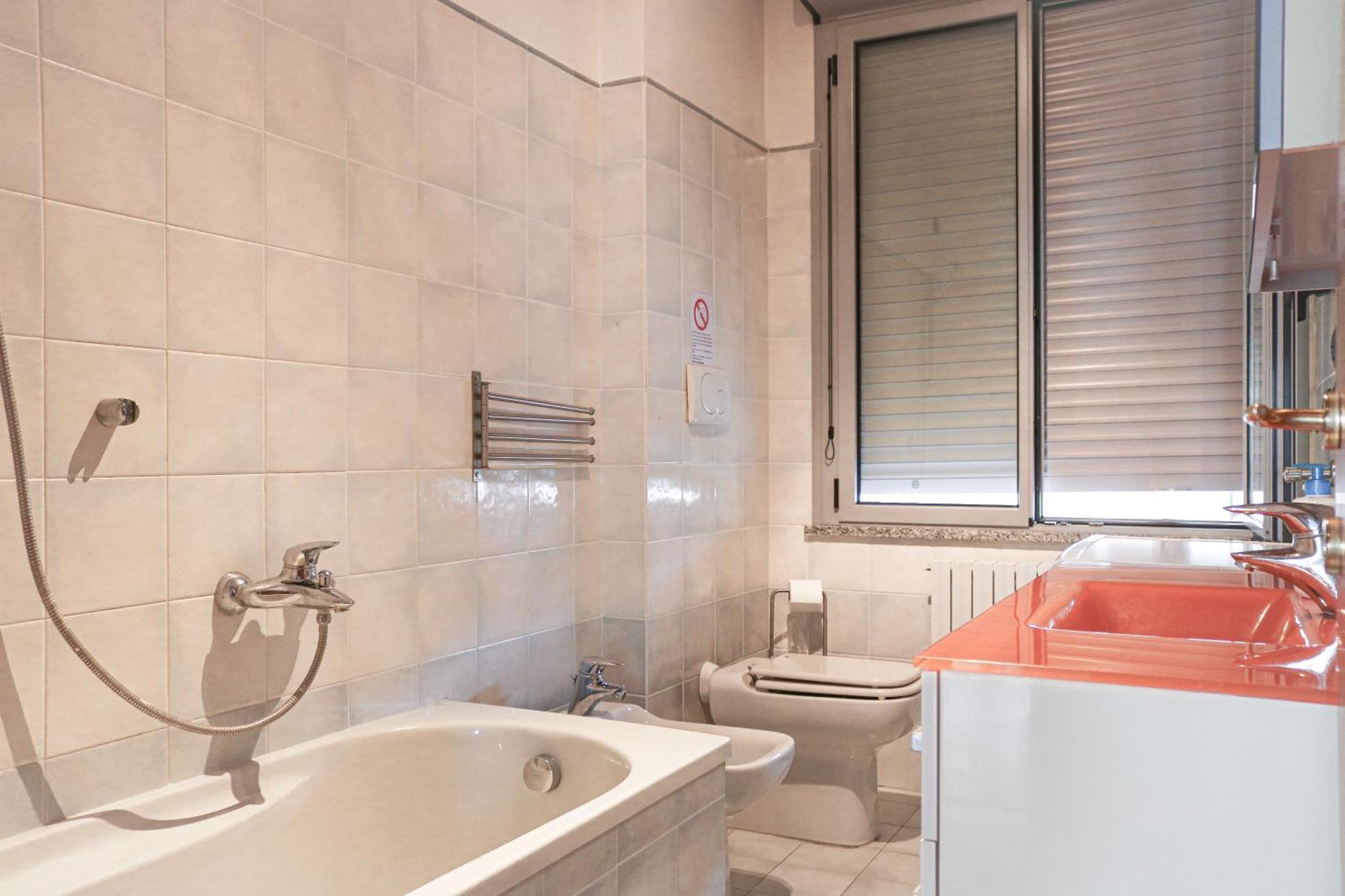 Urban Balcony Hideaway - 3 People Apartment Milano Exterior foto